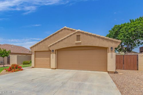 3808 Seton Ave, Gilbert, AZ 85297-9362
