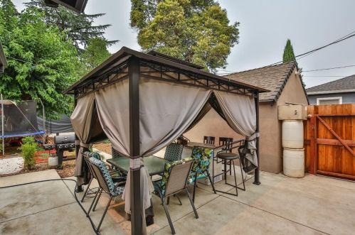 939 Garfield St, Lodi CA  95240-5404 exterior