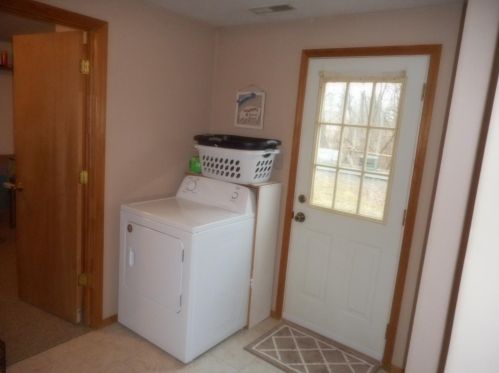 103 Windy Way, Wilmington OH  45177-7123 exterior