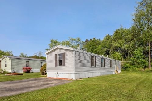 359 Elizabeth Way, Bradenville, PA 15620-1039