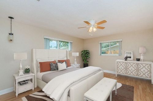 165 Patty Ann Blvd, Palm Harbor FL  34683-5045 exterior