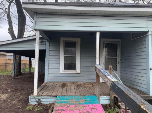203 Ann St, Kaufman, TX 75142-2417