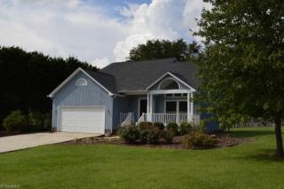 9304 Smoke Hollow Rd, Kernersville NC  27284-9078 exterior