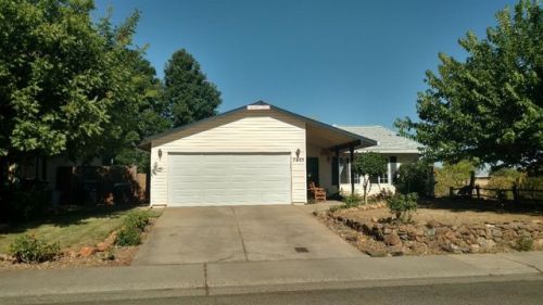 7605 Milldale Cir, Elverta, CA 95626-9785