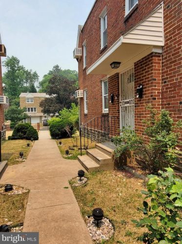 6910 Ardleigh St, Philadelphia PA  19119-1314 exterior