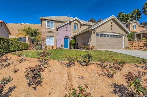 29725 Creekbed Rd, Santa Clarita, CA 91384-3573