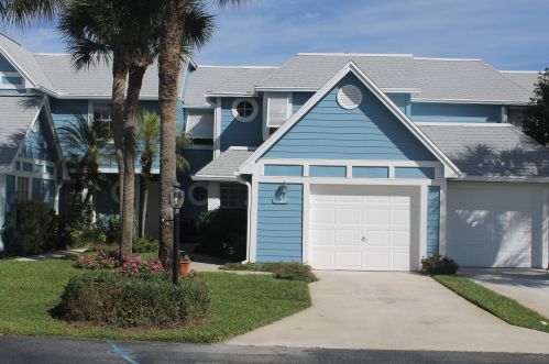 1122 Ocean Dunes Cir, Jupiter FL  33477-9147 exterior