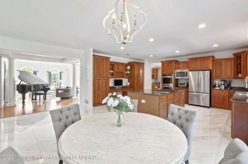 2 Wilson Blvd, Jackson Twp NJ  08527-3433 exterior