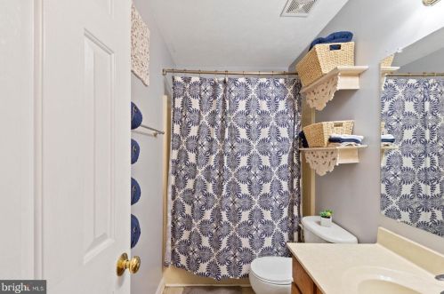 8472 Colfax Dr, Owens VA  22485-7162 exterior