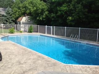 26 Elizabeth Dr, Reidsville, NY 12186-5204