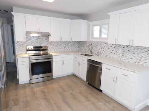 474 Barbara Ln, Hempstead, NY 11552-4013