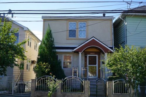 3002 Lasalle Ave, Bronx NY  10461-6022 exterior