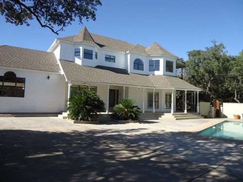 110 Cuernavaca Dr, Austin TX  78733-3203 exterior