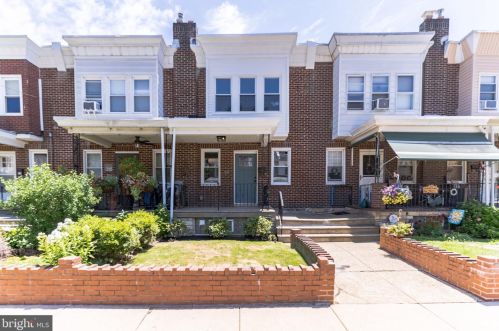 313 Hermitage St, Philadelphia, PA 19128-4605