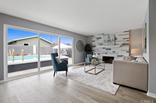 8012 San Leandro Cir, Buena Park CA  90620-2822 exterior