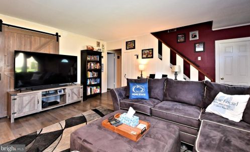 311 Independence Rd, Norristown PA  19403-4021 exterior