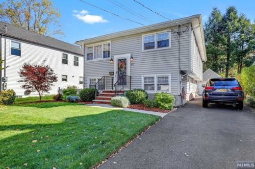 437 Northern Pkwy, Ridgewood, NJ 07450-1720