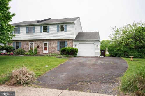 210 Pennwood Dr, Richlandtown, PA 18955-1039