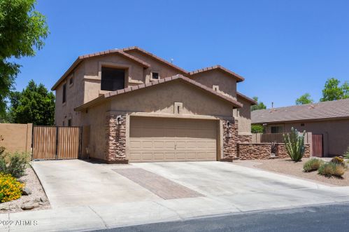 6140 Oraibi Dr, Glendale, AZ 85308-5209