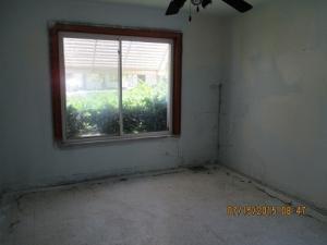 2838 Cleveland Ave, Racine, WI 53405-4512
