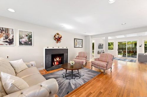 13 Old Orchard Rd, Rye Brook NY  10573-1133 exterior
