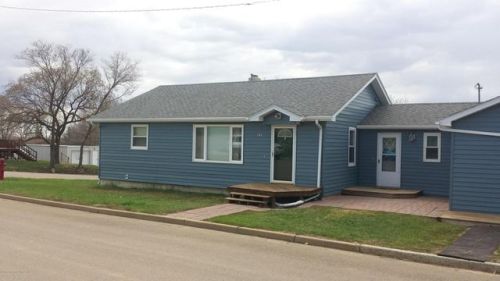 406 5th Ave, Fryburg, ND 58622-7214