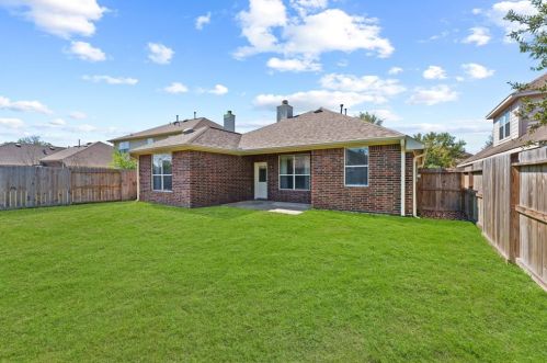 7223 Chasegrove Ln, Richmond TX  77407-6498 exterior