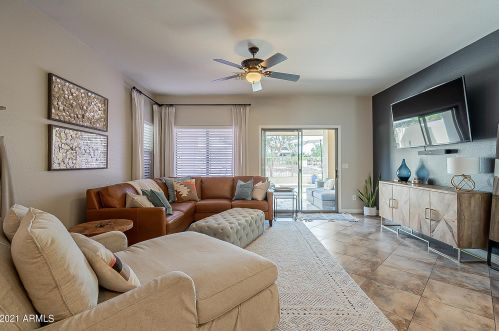 3711 Oxford Ln, Gilbert AZ  85295-4679 exterior