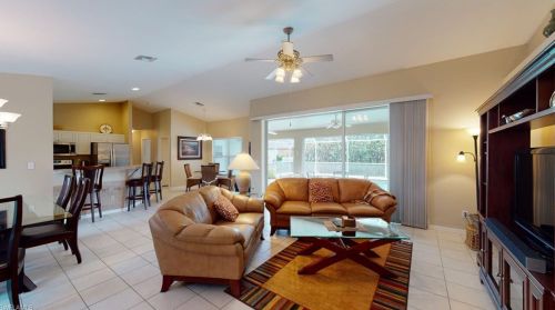 2209 20th Ave, Cape Coral, FL 33909-0047