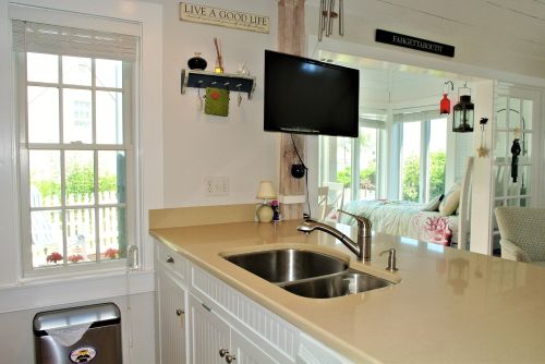 21 Brant Rock Rd, Mashpee MA exterior