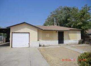 2118 Larcus Ave, Bakersfield, CA 93307-1933