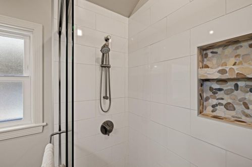 925 Balboa Ave, Del Monte Park CA  93950-2203 exterior