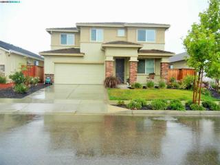 1536 Sycamore Dr, Oakley, CA 94561-3528