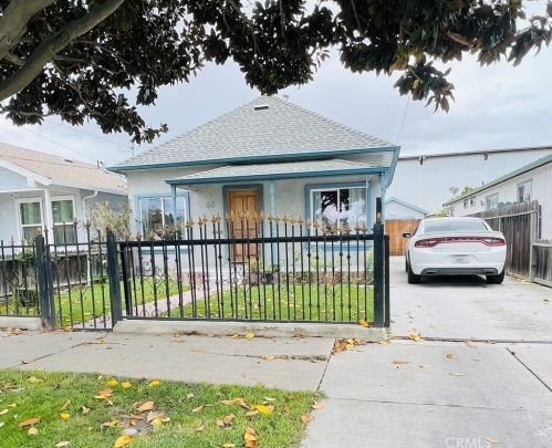 60 Hawkins St, Hollister CA  95023-4902 exterior