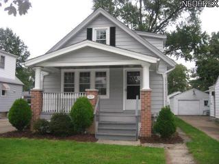 317 Longford Ave, Elyria, OH 44035-4037