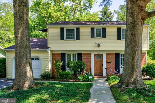 543 Woodsedge Rd, Dover, DE 19904-4350