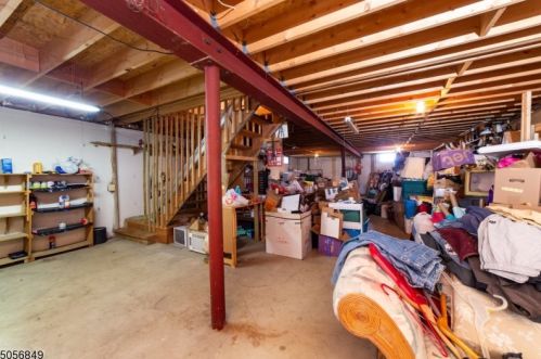 85 Haggerty Rd, Wantage NJ  07461-2709 exterior