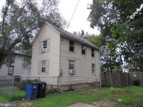 20 Adams St, West Deptford, NJ 08066-1303