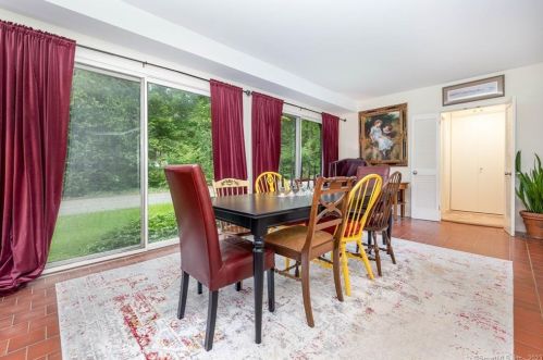 43 Prospect St, Litchfield CT  06759-2541 exterior