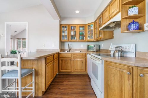 1009 Willow St, Southampton PA  18966-3435 exterior