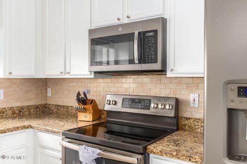 1248 Clifton Ave, Gilbert AZ  85295-5968 exterior