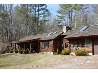 865 Hidden Valley Rd, North Shaftsbury, VT 05262-9482