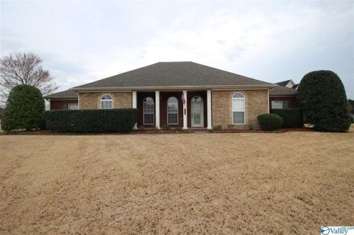 112 Monument Ln, Madison, AL 35758-6290