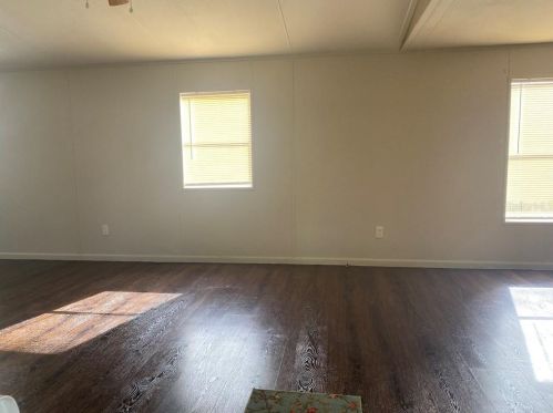 610 1st St, Polk City, FL 33868-9364