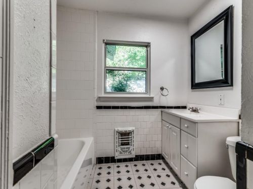 3727 Biddison St, Fort Worth TX  76109-2706 exterior