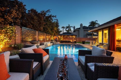 3816 Mondrian Dr, Modesto, CA 95356-2448