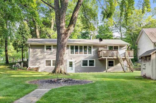 2668 He Nis Ra Ln, Green Bay, WI 54304-1308