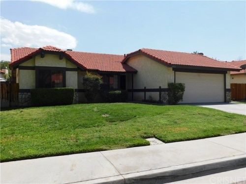 2824 College Park Dr, Lancaster, CA 93536-5300
