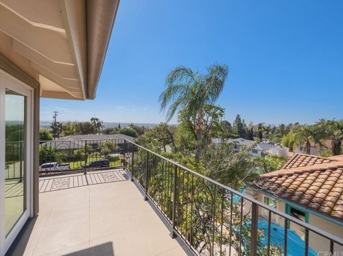 707 Miramar Dr, Fullerton CA 92831-1929 exterior