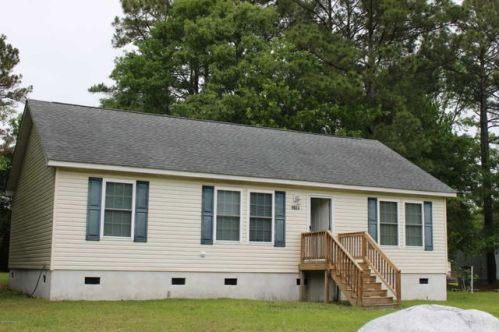 1023 Patch Dr, Newport, NC 28570-9355
